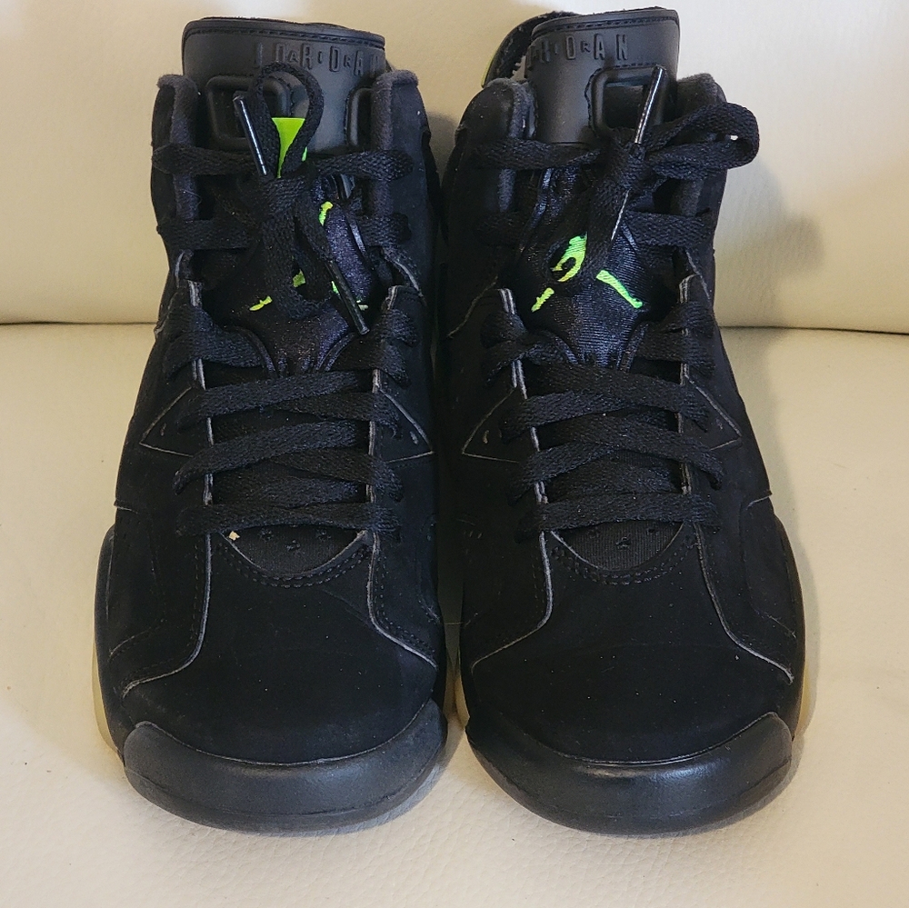 Jordan 6 Retro